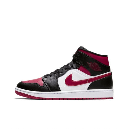 Jordan 1 Mid